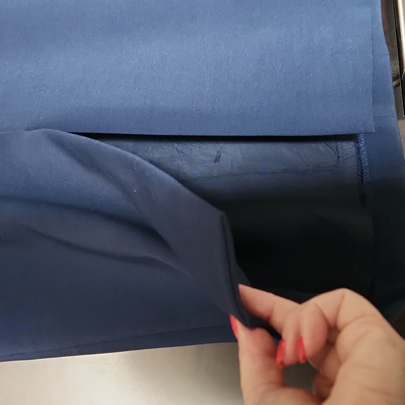 FEMME pencil skirt w/slit up front - Picture 3 of 5